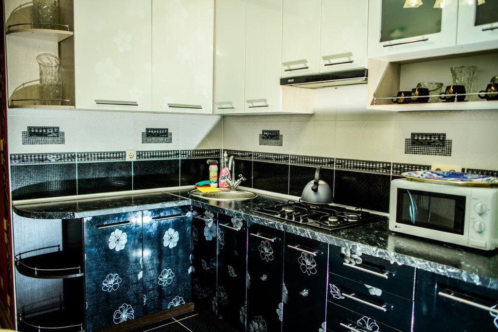 Apartments On Proletarskaya Sumy Room photo