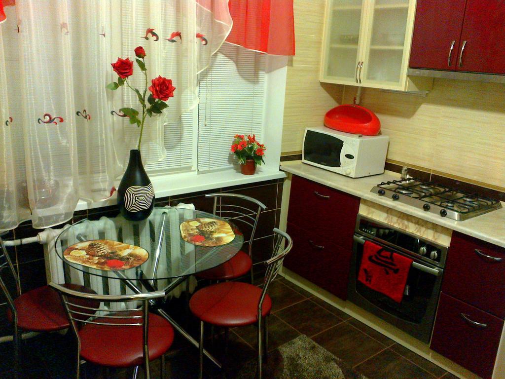 Apartments On Proletarskaya Sumy Room photo
